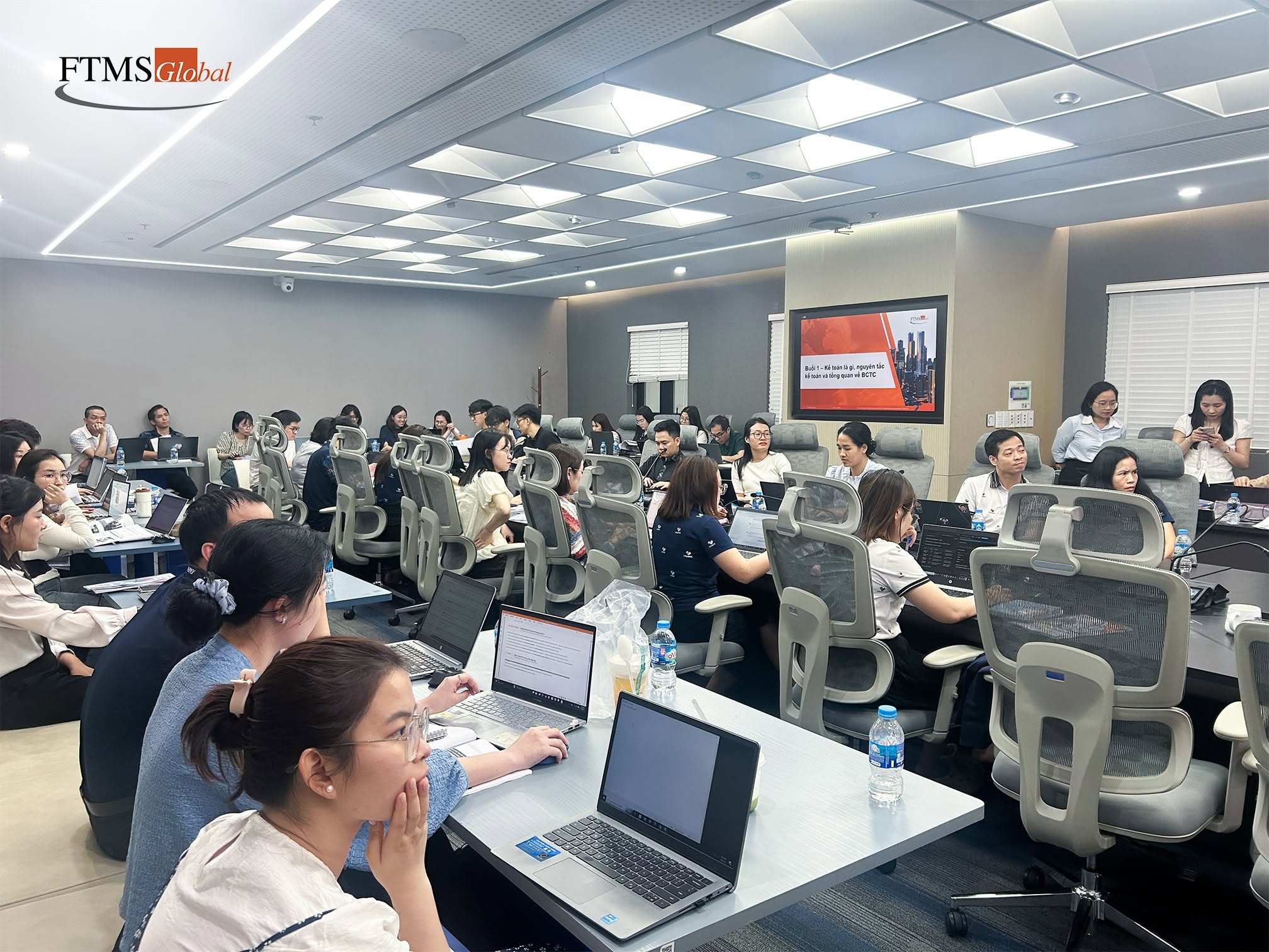 Đào tạo In-house nghiệp vụ kế toán cho đội ngũ PO/BA tại VNPAY